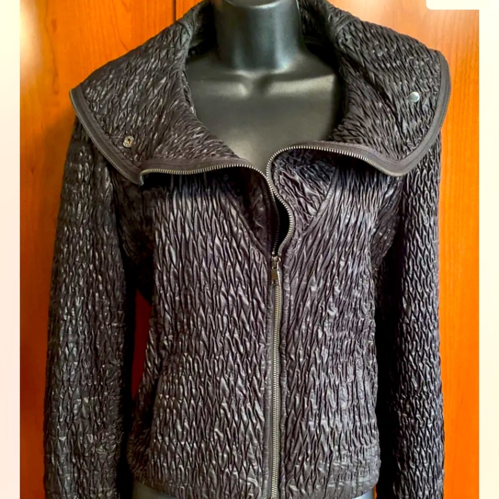 Katherine Barclay Black Ruched  Short Jacket Coat Size M